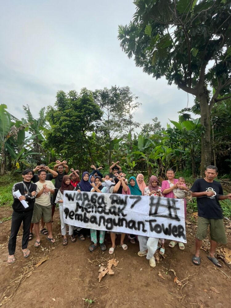 Warga Tolak Pembangunan Tower Telekomunikasi di Cibatok Dua Bogor