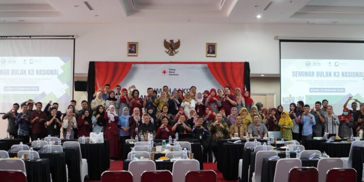 Seminar Kesehatan Bulan K3 Nasional Dorong Pengelolaan Lingkungan Kerja yang Aman dan Sehat