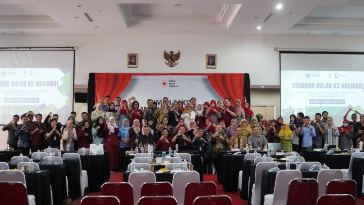 Seminar Kesehatan Bulan K3 Nasional Dorong Pengelolaan Lingkungan Kerja yang Aman dan Sehat