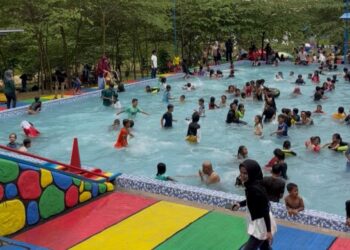 Goa Lalay Diserbu Ribuan Pengunjung saat Libur Lebaran, Didominasi Wisatawan Jabodetabek hingga Luar Jabar