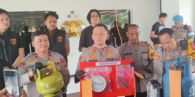 Negara Rugi Rp13,2 Miliar Perbulan! Polisi Bongkar Jaringan Pengoplos Gas Subsidi di Bogor, 3 Pelaku Diamankan