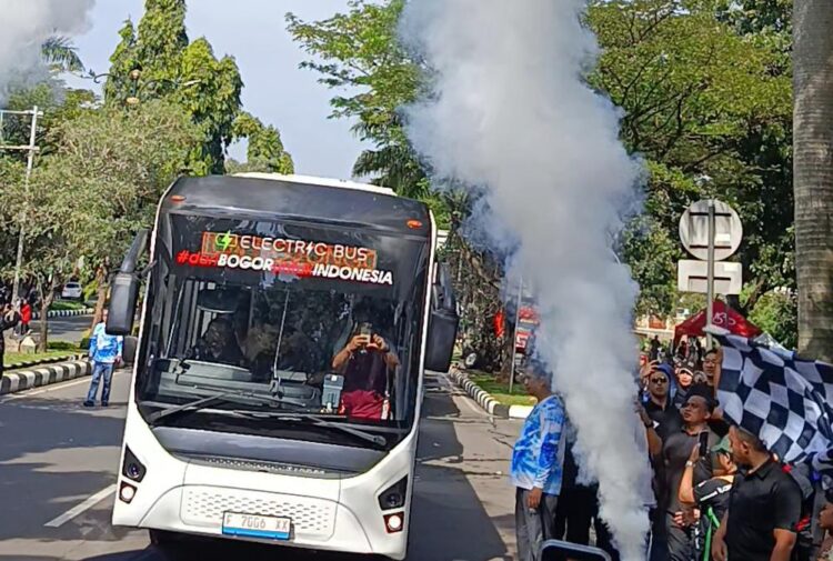 Kabupaten Bogor Luncurkan 4 Bus Listrik Gratis di Momen CFD, Uji Coba Berlaku Tiga Bulan