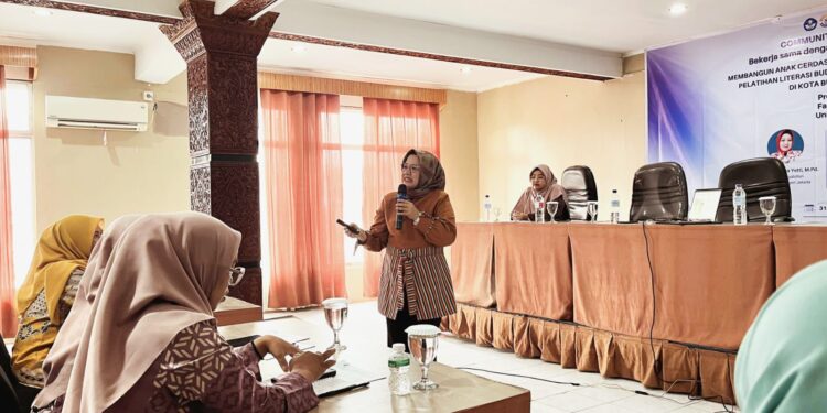 Community Development UNJ Gelar Pelatihan Brain Dance-Cultural di Bukittingi, Upaya Dorong Guru PAUD Kembangkan Pembelajaran Berbasis Budaya