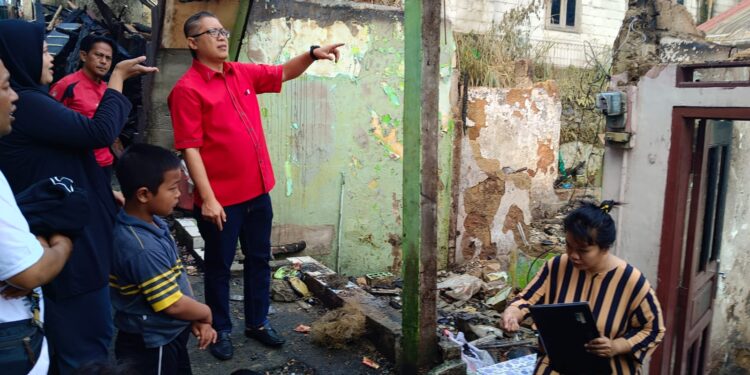 Dadang Danubrata Tinjau Korban Kebakaran di Bogor, Salurkan Bantuan Darurat