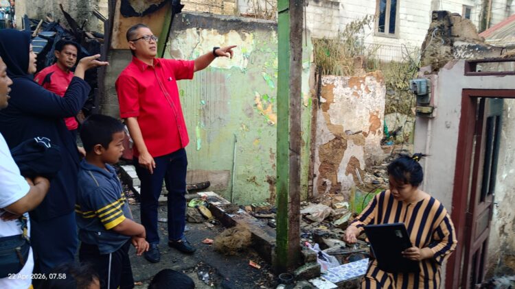 Dadang Danubrata Tinjau Korban Kebakaran di Bogor, Salurkan Bantuan Darurat