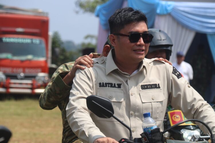 Apresiasi TMMD ke-128 di Cigudeg, Ketua DPRD Sastra Winara: Tanam Pohon hingga Bangun Infrastruktur Desa