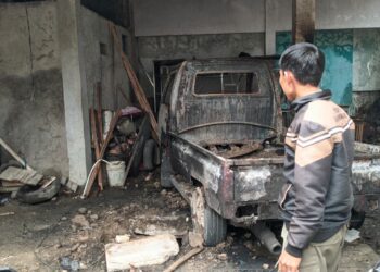 Pickup Terbakar Saat Isi BBM di Bogor, Diduga Dipicu Korsleting