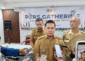 Camat Bogor Dheri Wiriadirama memberikan keterangan terkait penataan PKL