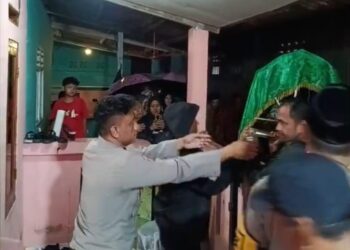 Ngeri! Petir Sambar Anak-anak yang Sedang Main Bola di Bogor, 1 Tewas