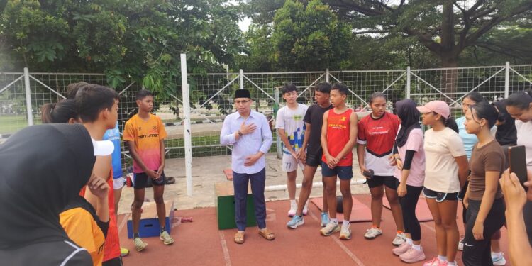 Hari Pertama Menjabat! Ketua KONI Kabupaten Bogor Tancap Gas Pantau Latihan Atlet di Pakansari