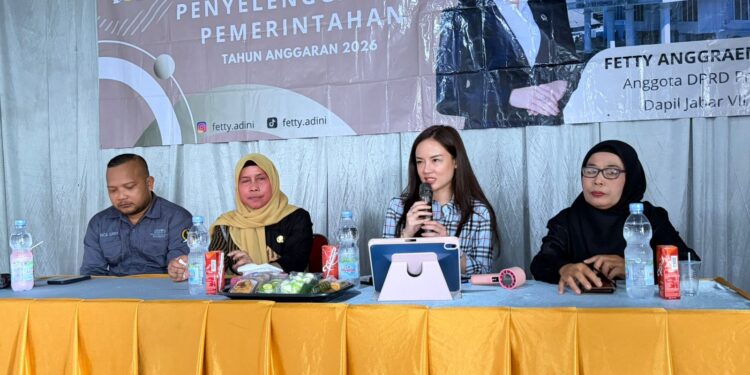 Fetty Anggraenidini Serap Aspirasi Warga Sindangsari, Soroti Posyandu hingga Jalan SMK Wikrama