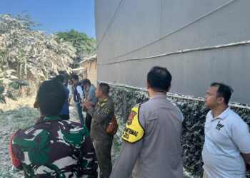 24 KK Terdampak Hujan Abu Semen di Bogor, Pemdes Jampang Desak PT Mortar Nasional Beri Kompensasi ke Warga