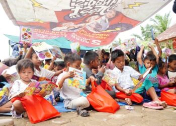 Dukung Akses Pendidikan, Holding Perkebunan Nusantara melalui PTPN IV PalmCo Sediakan Rumah Baca dan Bantuan Buku