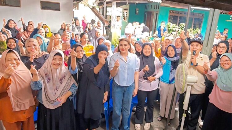 Reses DPRD Kota Bogor, Warga Curhat Soal Lapangan Kerja hingga Pendidikan ke Karina Soerbakti