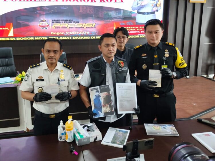 Kasus Perampokan di Bogor Terbongkar, Dua WNA China Ditangkap saat Hendak Keluar dari Indonesia