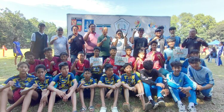 Pasanggiri Kaulinan HJB Ke-544 Diserbu Pelajar Bogor, Hadangan hingga Bentengan jadi Favorit