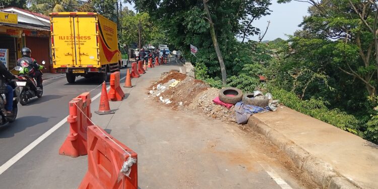 Perbaikan Longsor Kebon Pedes Bogor Mulai Dikerjakan, Pengendara Siap-siap Hadapi Sistem Buka Tutup Jalan