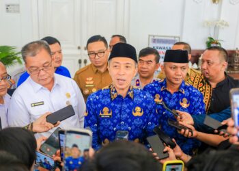 Angkot Usia di Atas 20 Tahun Dilarang Mengaspal