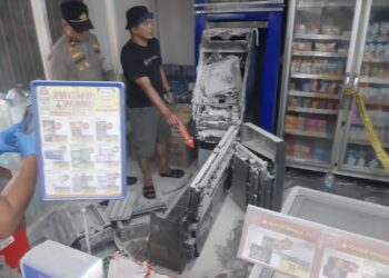 ATM BCA di Minimarket Prumpung Bogor Dibobol Maling, Pelaku Diduga Masuk Lewat Atap