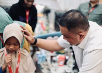 Kisah Haru Novi, Anak Kecil yang Bernyanyi di Jalan Demi Membantu Keluarga, Kini Dapat Perhatian Bupati Bogor