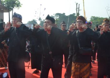 Helaran Mapag Pajajaran Anyar Bogor Ukir Sejarah, 2.206 Karinding Antar Pemkab Raih Rekor MURI