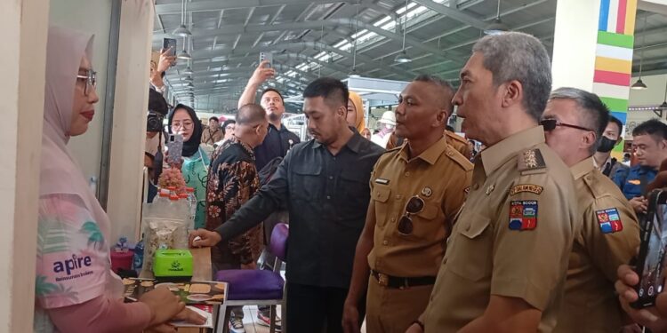 Pasar Jambu Dua Bogor Banjir Peminat, Dedie Rachim Minta Tarif Kios Jangan Cepat Naik