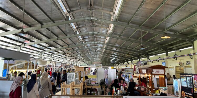 Jenal Mutaqin Minta Pasar Jambu Dua Bogor Segera Benahi Fasilitas, Soroti Area Kuliner yang Masih Panas
