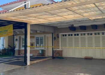 Begini Kondisi Rumah Jampidsus Febrie Ardiansyah di Sentul Bogor Setelah Penggeledahan Tim Penyidik, Sepi dan Masih Dipasang Garis Polisi