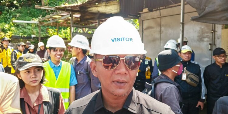 Jenal Mutaqin Ingatkan Risiko di Proyek Jalan Baru Batutulis: Jangan Sampai Jalan Baru Selesai, Turap Belum Beres