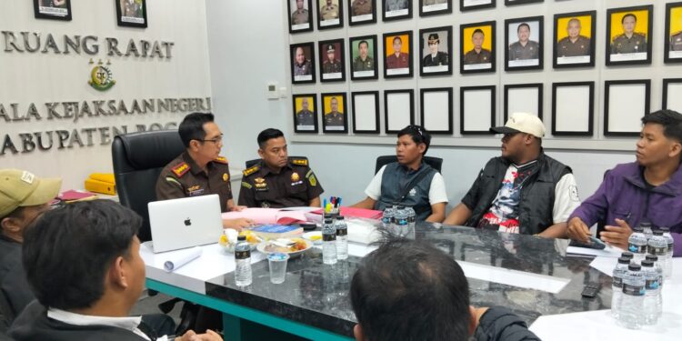 Kejari Kabupaten Bogor Dalami Pencairan Dana Hibah KNPI Rp2,1 Miliar, Usai Aksi OKP Serahkan Dugaan Dua SK