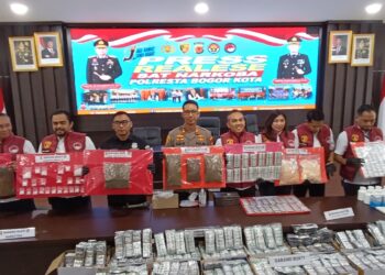 Ratusan Ribu Butir OKT Ilegal Disita, Polresta Bogor Kota Bongkar Gudang Penyimpanan Obat Terlarang