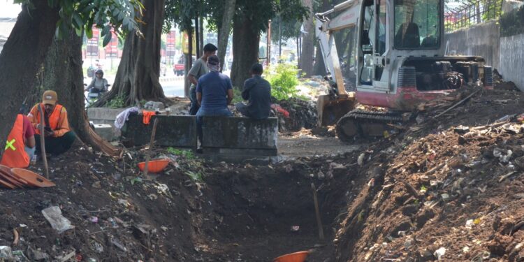 Bupati Bogor Genjot Normalisasi Saluran Air di Sejumlah Kecamatan, Antisipasi Kemarau dan Kekeringan