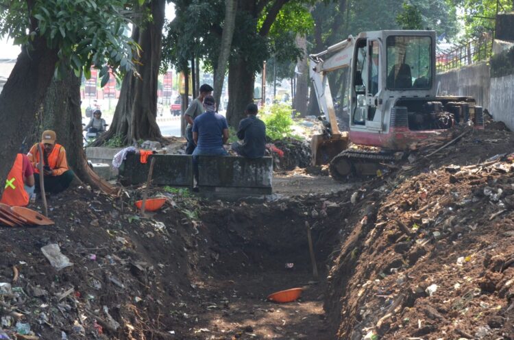 Bupati Bogor Genjot Normalisasi Saluran Air di Sejumlah Kecamatan, Antisipasi Kemarau dan Kekeringan
