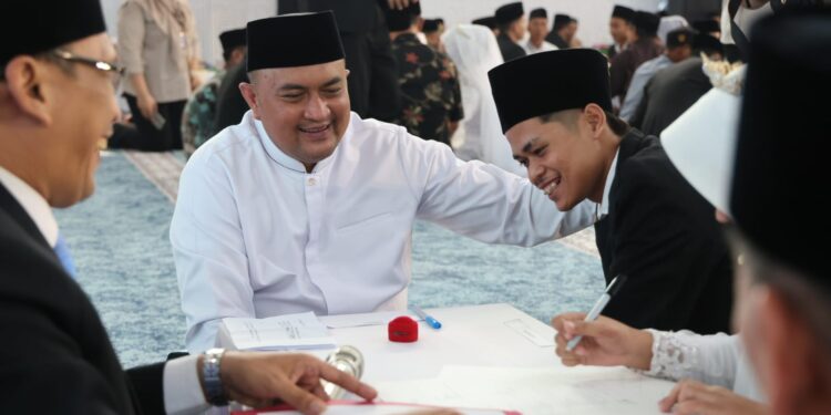 Bupati Bogor Rudy Susmanto Hadiri Nikah Massal, Sampaikan Pesan Menyempurnakan Separuh Agama