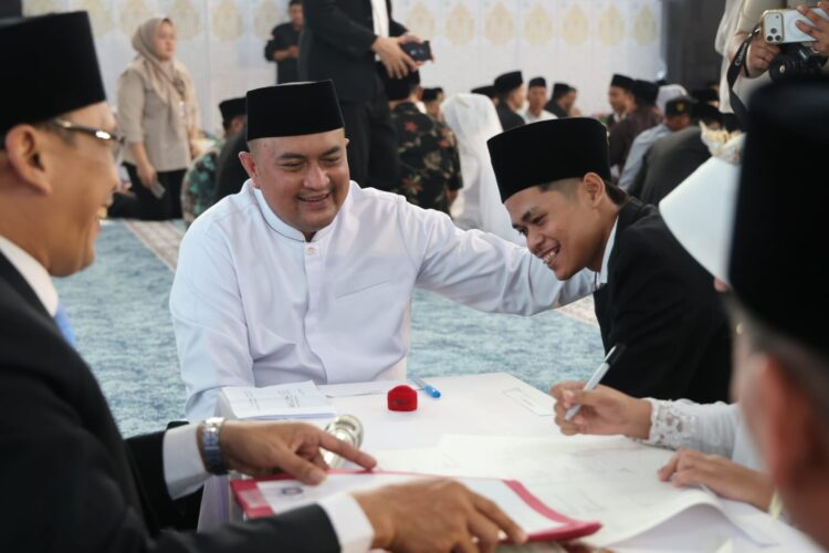 Bupati Bogor Rudy Susmanto Hadiri Nikah Massal, Sampaikan Pesan Menyempurnakan Separuh Agama
