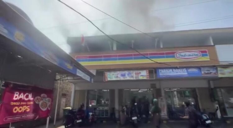 Kebakaran di Indomaret Bogor, Diduga Berawal dari Puntung Rokok yang Mengenai Kardus