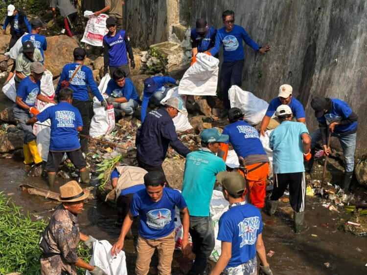 Sungai Cikiam Jasinga Dipenuhi Sampah, Demokrat Kabupaten Bogor Siapkan TPS