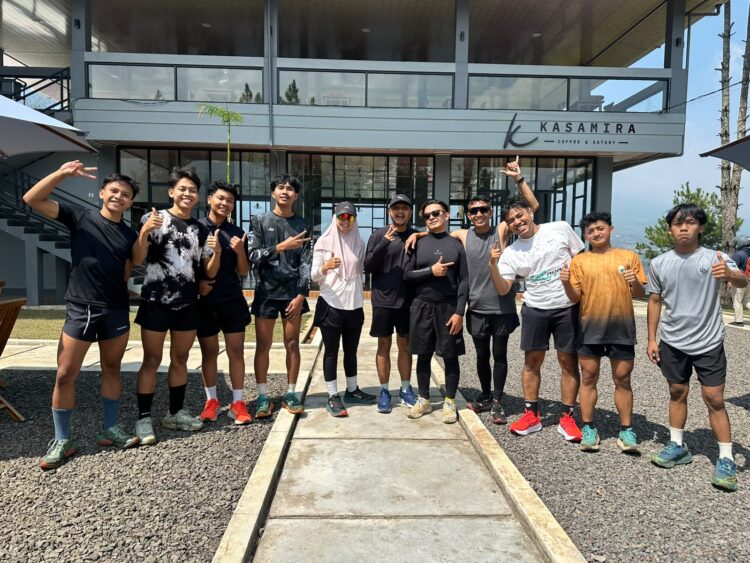 Surga Baru Trail Runner di Puncak Bogor, Trek 5 Km Ini Punya Hutan Asri hingga Curug