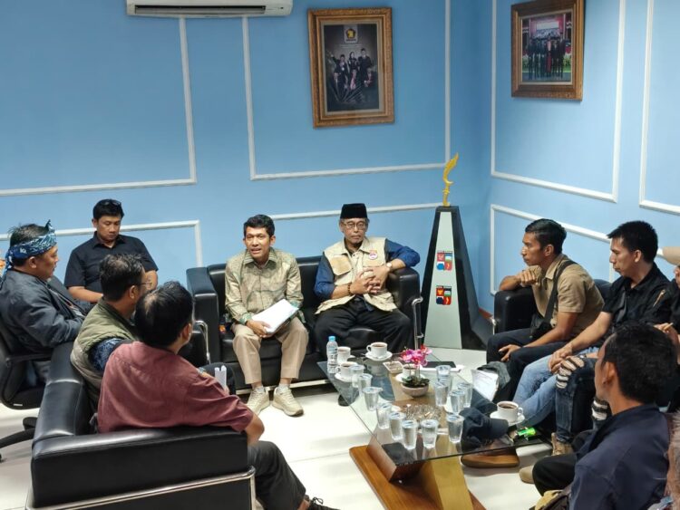 Terancam Digusur, Belasan Pedagang Tanaman Hias di Jalan Semeru Datangi Gedung DPRD Kota Bogor