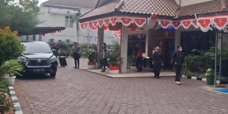 KPK Ungkap Hasil Penggeledahan Dua Kantor Badan di Pemkab Bogor, Sejumlah Dokumen Diamankan