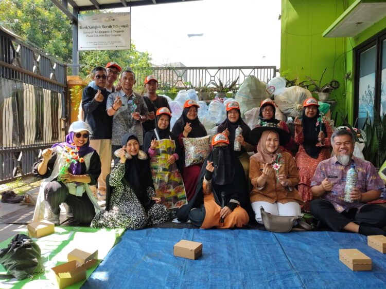 Bank Sampah Bersih Istiqomah Dorong Kesadaran Warga Kelola Sampah