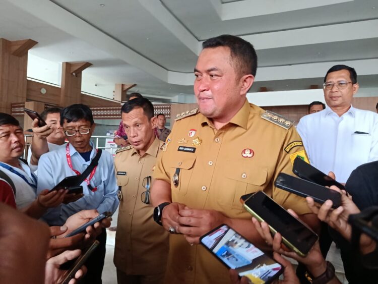 Abu Vulkanik Gunung Anak Krakatau Sampai Kabupaten Bogor, Sekolah Terapkan PJJ Selama Dua Hari