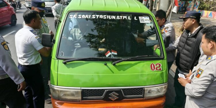Angkot Tua Masih Beroperasi di Kota Bogor, Dishub Siapkan Penindakan Lebih Tegas, 900 Armada Ditarget Tak Lagi Beroperasi hingga Akhir Tahun