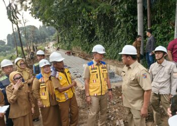 Tinjau Pembangunan Leuweung Batutulis Bogor, Dedie Rachim Kecewa: Ini Harusnya Hutan Kota