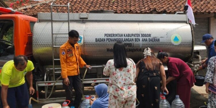 Bencana Kekeringan Meluas di Kabupaten Bogor, 268.869 Warga dari 32 Kecamatan Dilanda Krisis Air Bersih