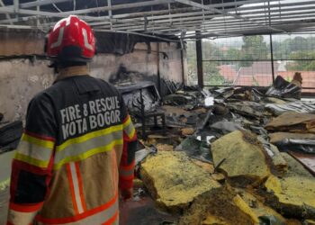 Pesantren Al Falakiyah Bogor Kebakaran, Sejumlah Santri Alami Gangguan Pernapasan