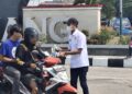 Ribuan Masker Gratis Dibagikan di Kemang Bogor, Warga Diminta Waspada Abu Vulkanik