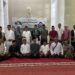 Tradisi Bongsang Warnai Maulid Nabi di Masjid Al-Ihsan Tamansari Bogor