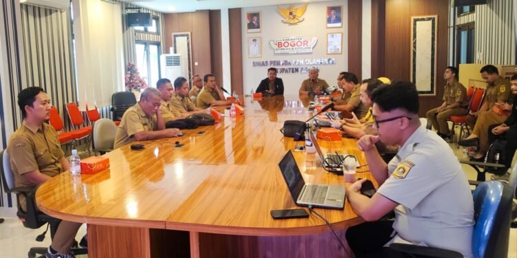 Rapat Perdana! Pengurus Baru Bapopsi Kabupaten Bogor Satukan Langkah, Bidik Potensi Atlet Pelajar di Kecamatan
