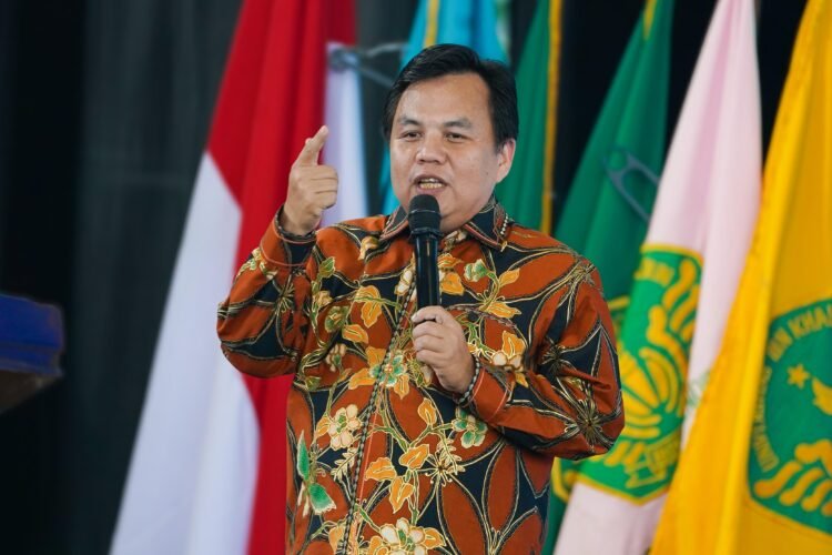 Buka Taaruf UIKA Bogor, Adityawarman Adil Beri Pesan Ini untuk Mahasiswa Baru